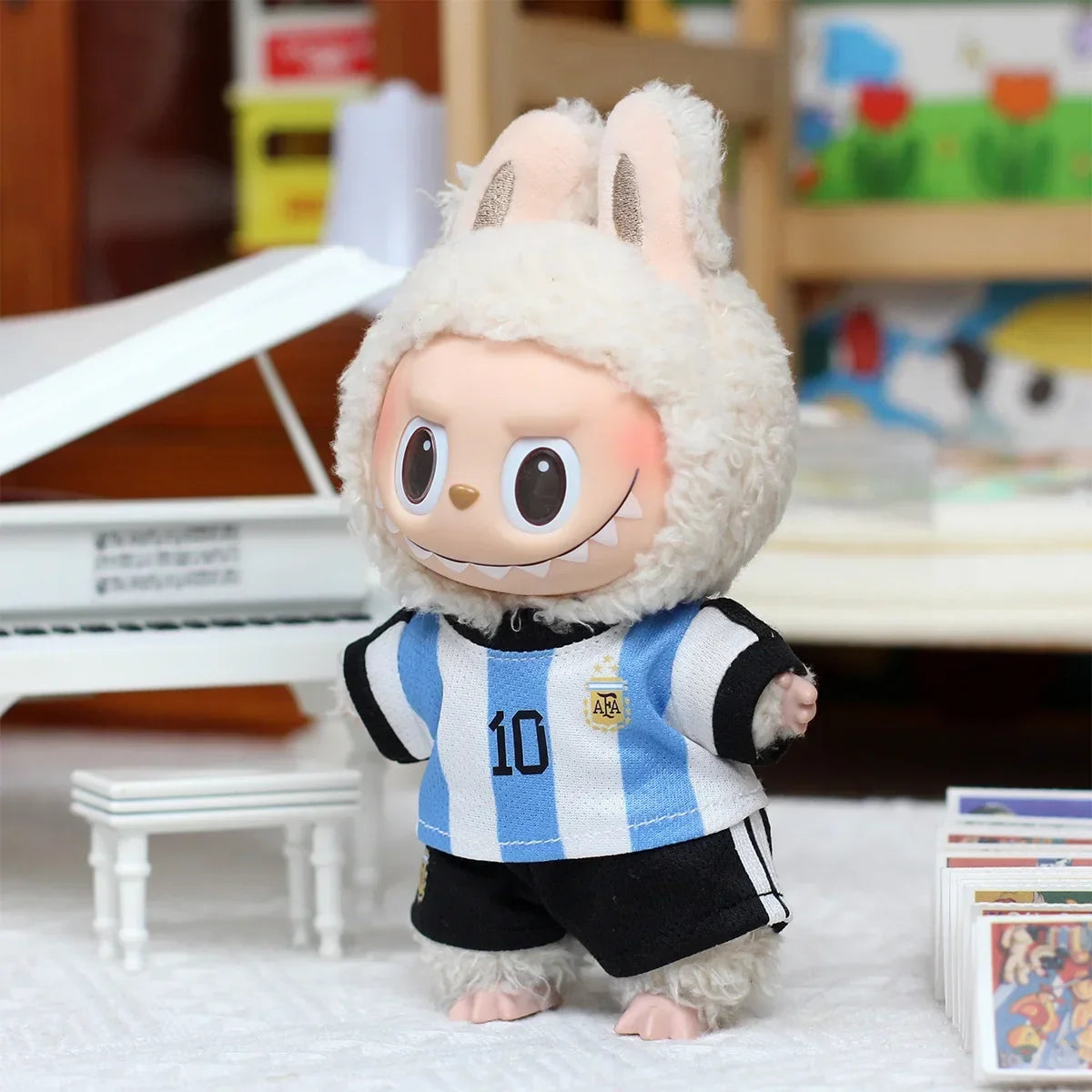 17cm Labubu Sports Clothing Accessory