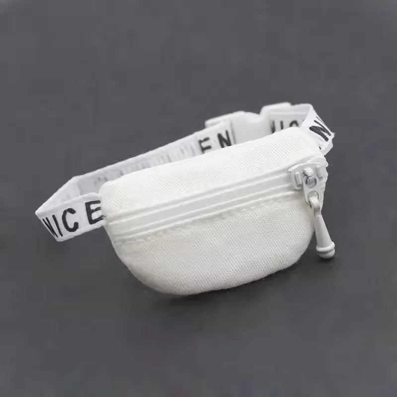 17cm Labubu Crossbody Bag Accessory